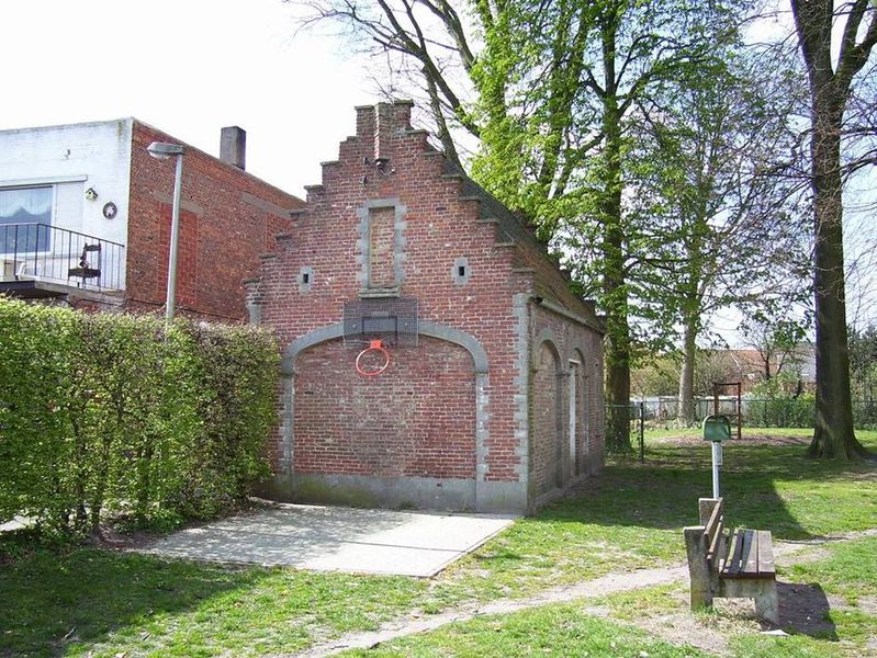 pand op terrein van de oude pastorij