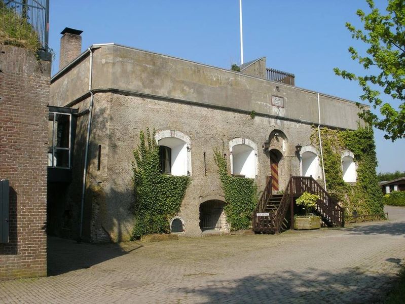 den bommel 140
