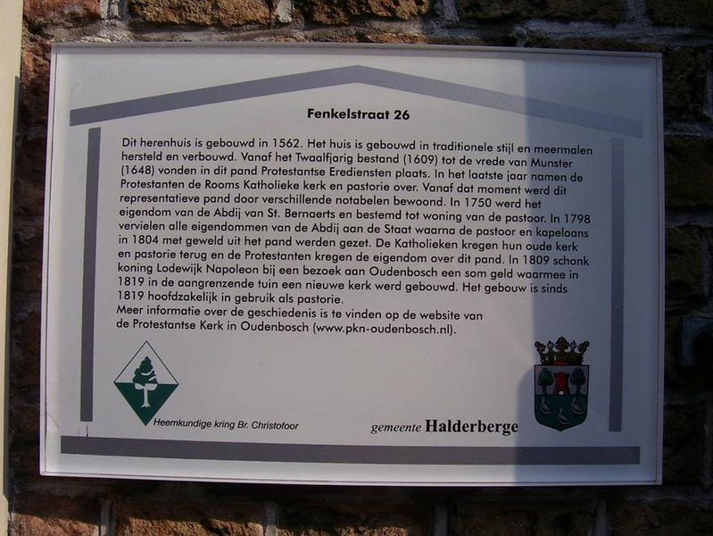 bord tegen pastorie